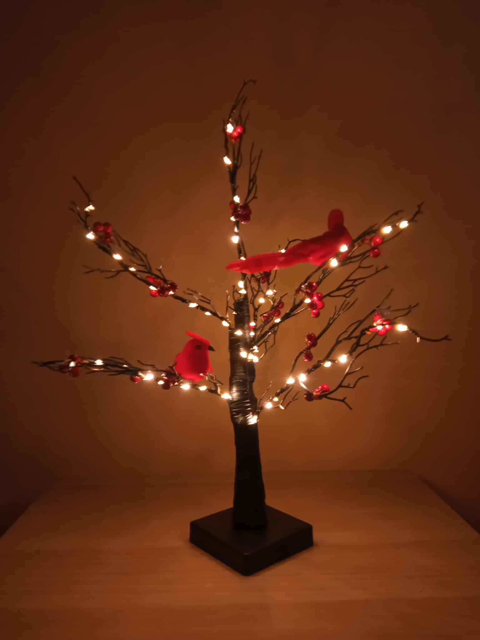 Drzewko Dekoracyjne LED – Minimalistyczna Lampa Świąteczno-Dekoracyjna do Salonu / Pokoju / Wnętrza